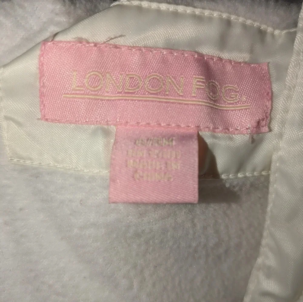 London Fog Baby Girl Snow Suit Size 6-9M. EUC